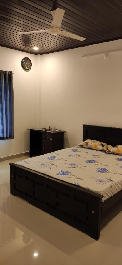 Soly'S Villa Homestay Муннар Экстерьер фото